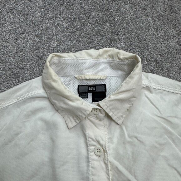 REI UPF 30+ Nylon Button Down Shirt Womens Medium Off White Zip Pocket Outdoor - Picture 3 of 16